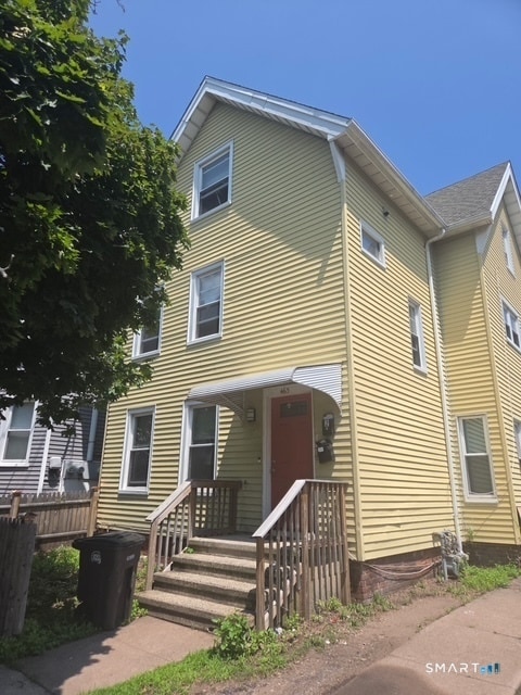 Photo - 463 Blatchley Ave Unit 2
