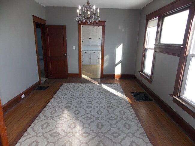 Photo - 3611 Maple St Unit 1st floor