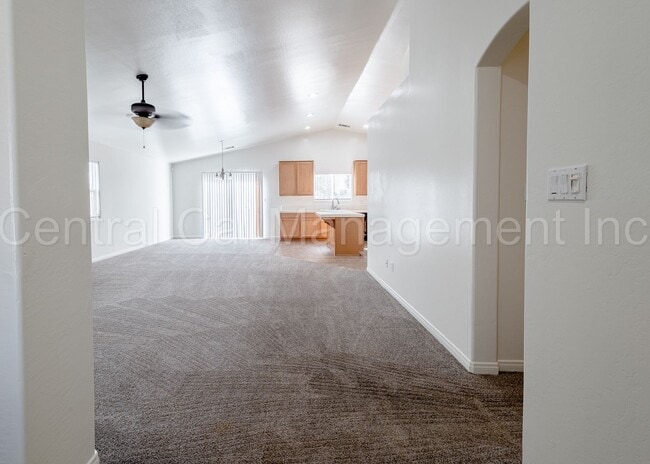 Photo - 3 Bedroom/2 Bath Home with an office in th...