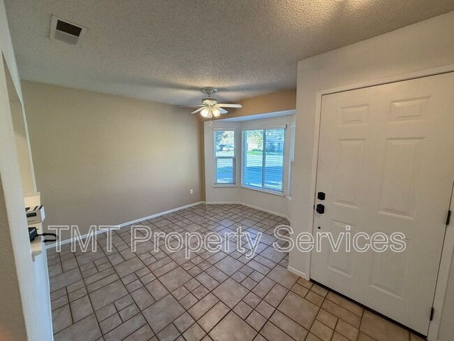 Photo - 7457 Windbridge Dr