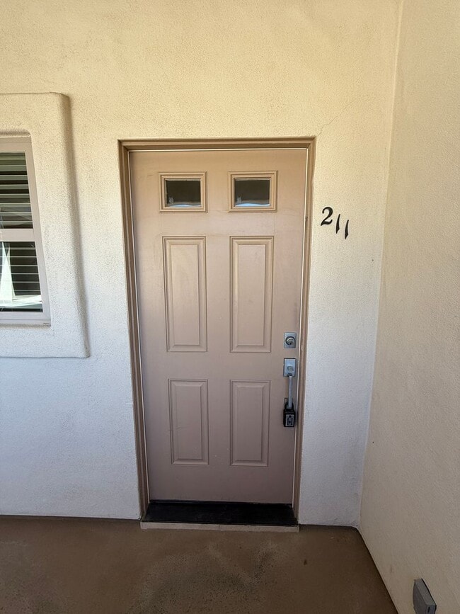 Photo - B11110E Unidad 211