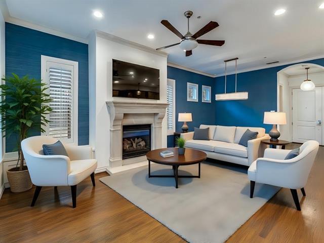 Building Photo - 2811 Hood St Unit B