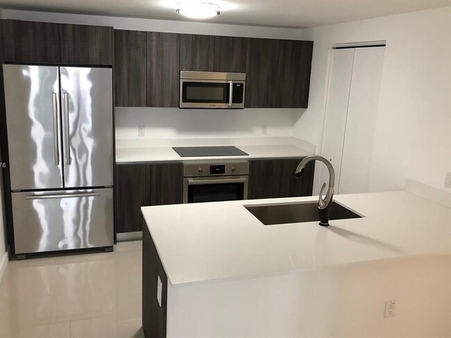 Photo - 488 NE 18th St Unit 2510