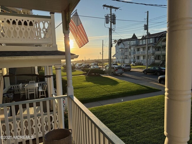 Photo - 7 Atlantic Ave