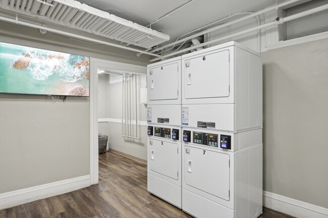 Photo - 1410 Beacon St Unidad 34