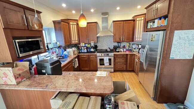 Photo - 170 Cliff Ave