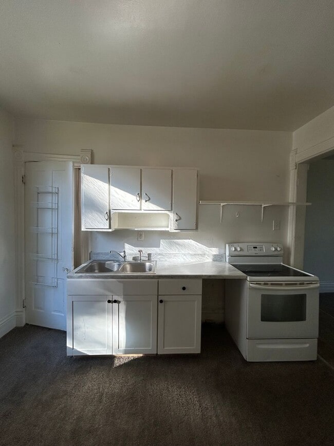 210 S 4th St Unit A/1