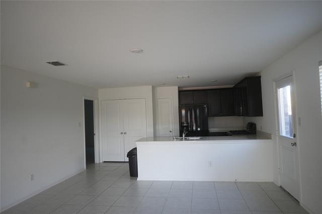 Photo - 3480 Mildren Bnd