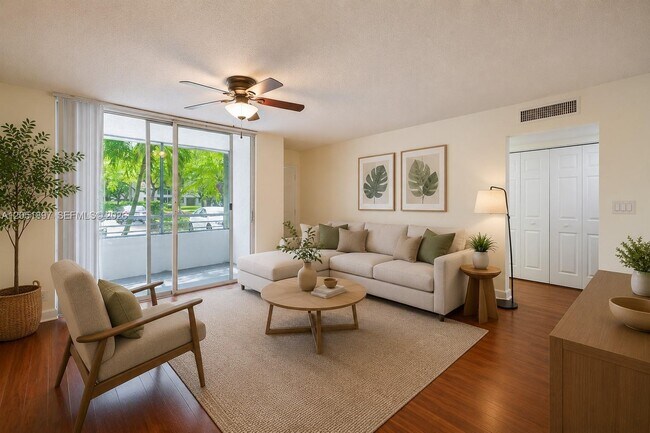 Photo - 821 Lyons Rd Unit 21103