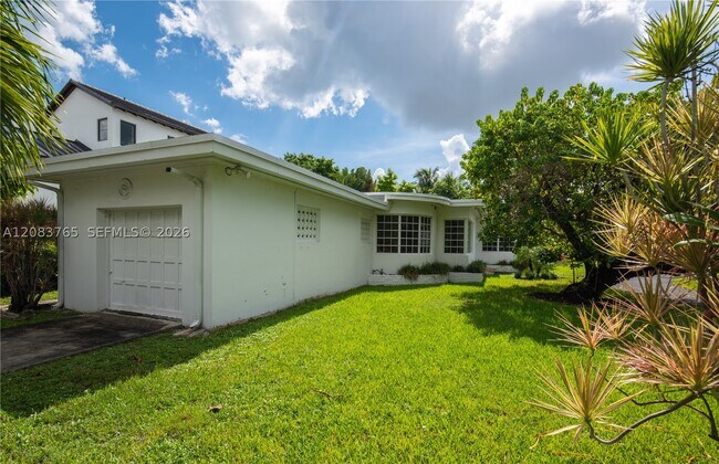 Photo - 85 S Hibiscus Dr