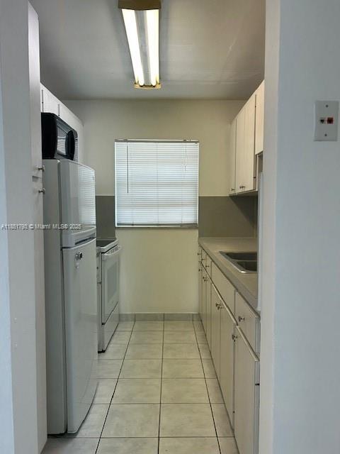 Photo - 1325 W 68th St Unit 318