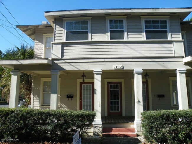 Building Photo - 1736 Naldo Ave