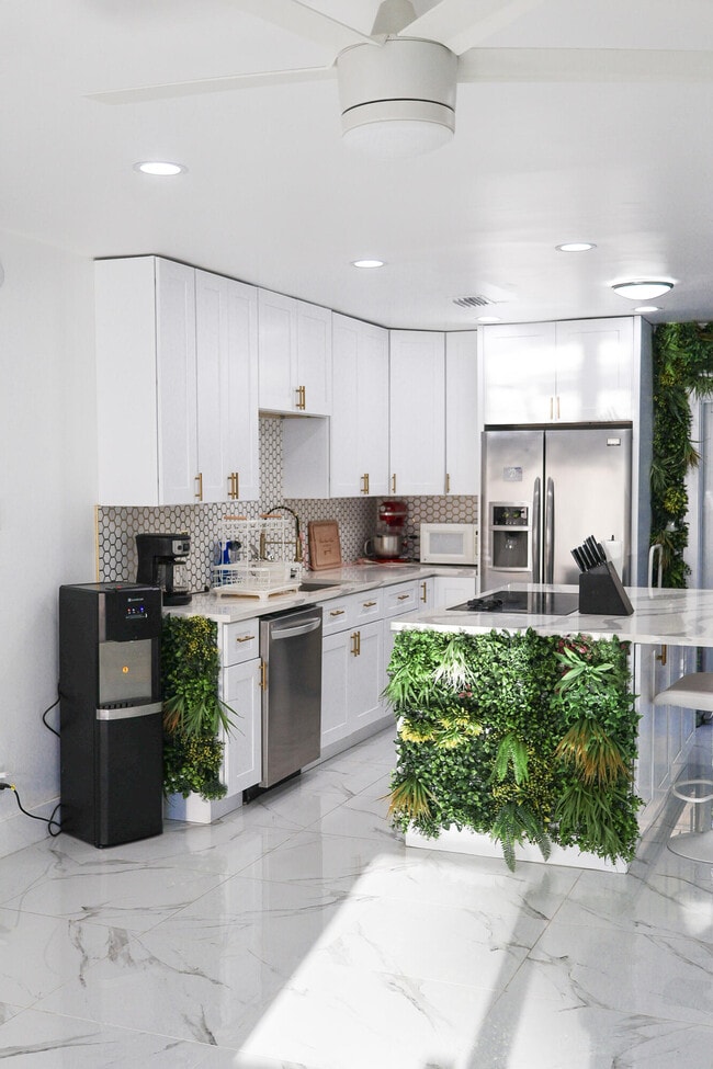 Photo - 5905 Triphammer Rd