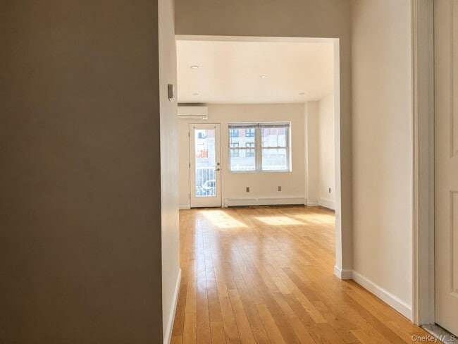 Photo - 251 W Broadway Unit 210