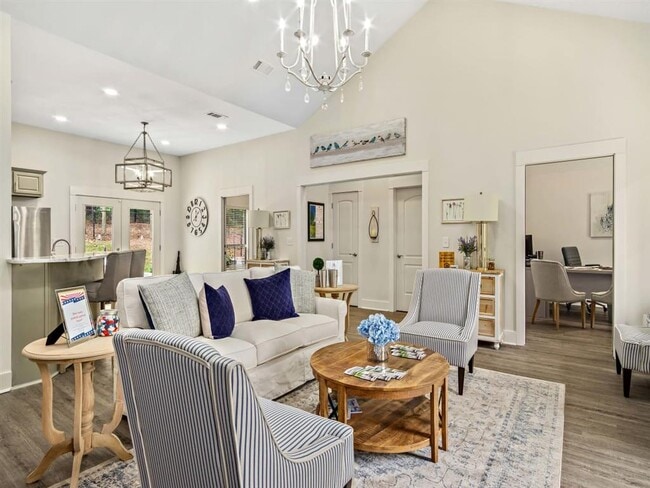 Photo - Grande Pointe