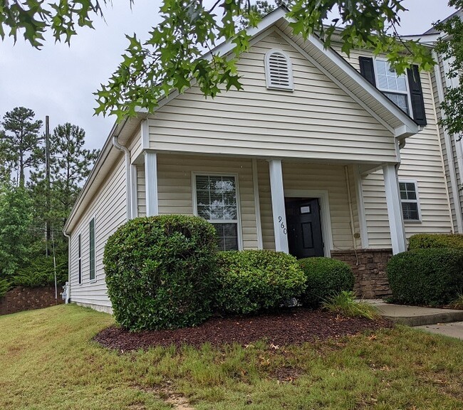 Building Photo - 960 Cinnamon Dr Rental