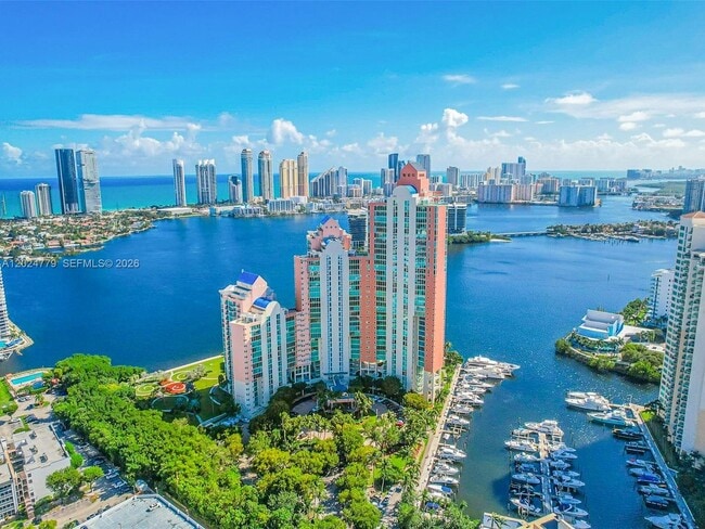Building Photo - 3370 Hidden Bay Dr Unit 1814