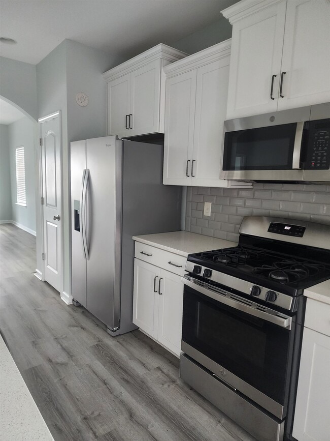 Photo - 5527 Redleaf Rose Dr