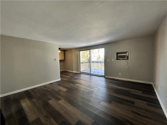 Photo - 98 View St Unit Apt 2