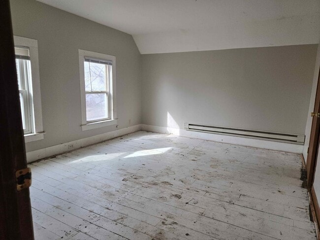 Photo - 220 Sara St Unit 2