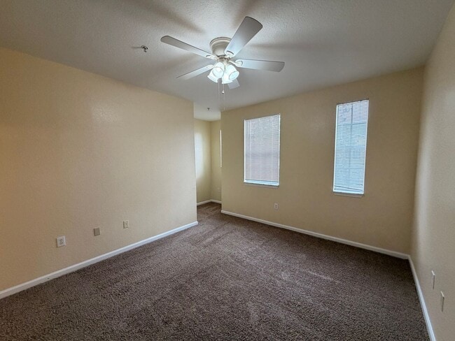 Photo - 2/2 Mirabella- Gate Pkwy Condo with Private Ground-Floor Entry & Balcony! MOVE IN SPECIAL!