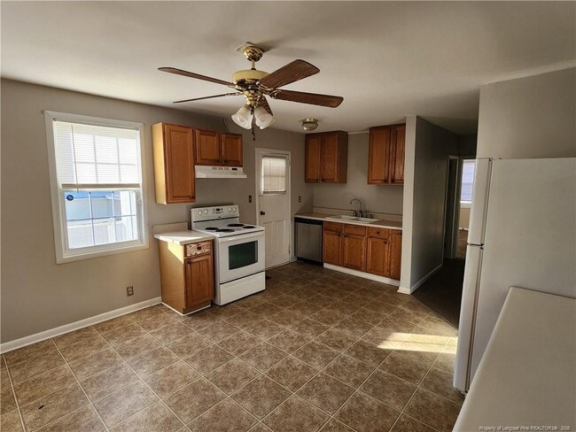 Photo - 1347 Levy Dr
