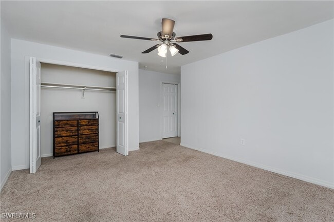 Building Photo - 180 Cypress Way E Unit B212