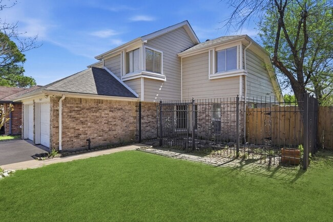 Photo - 3643 Storm Creek Dr