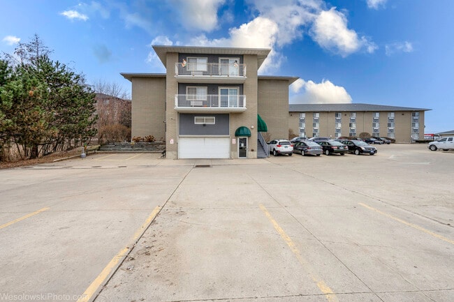 Photo - 3305 Sunset Ave Unidad 123