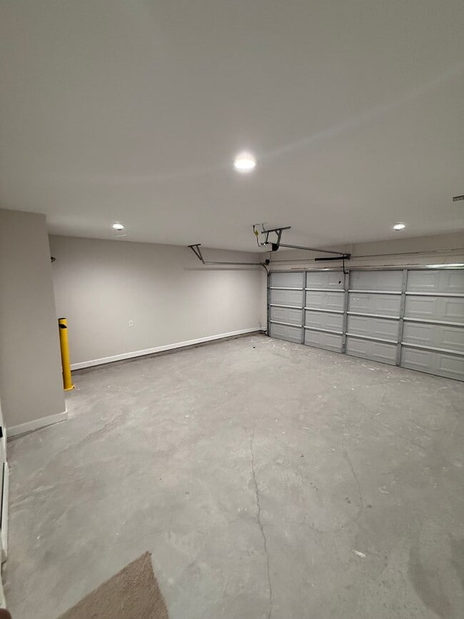 Photo - BRAND NEW TOWNHOMES AVALIABLE NOW