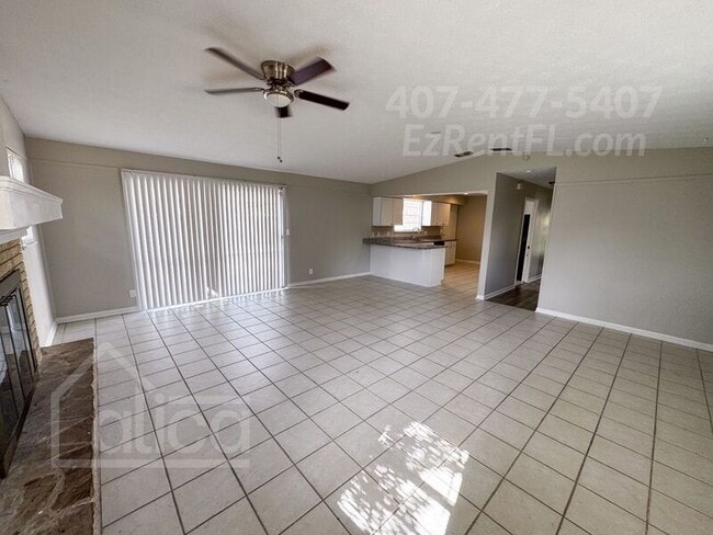 Photo - 2886 River Oak Dr