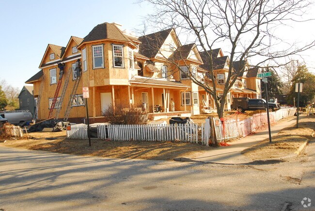 Photo - 7-9 Lafayette St