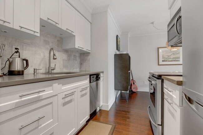 Photo - 2040 Cornwall Ave Unité SI ID1051875P