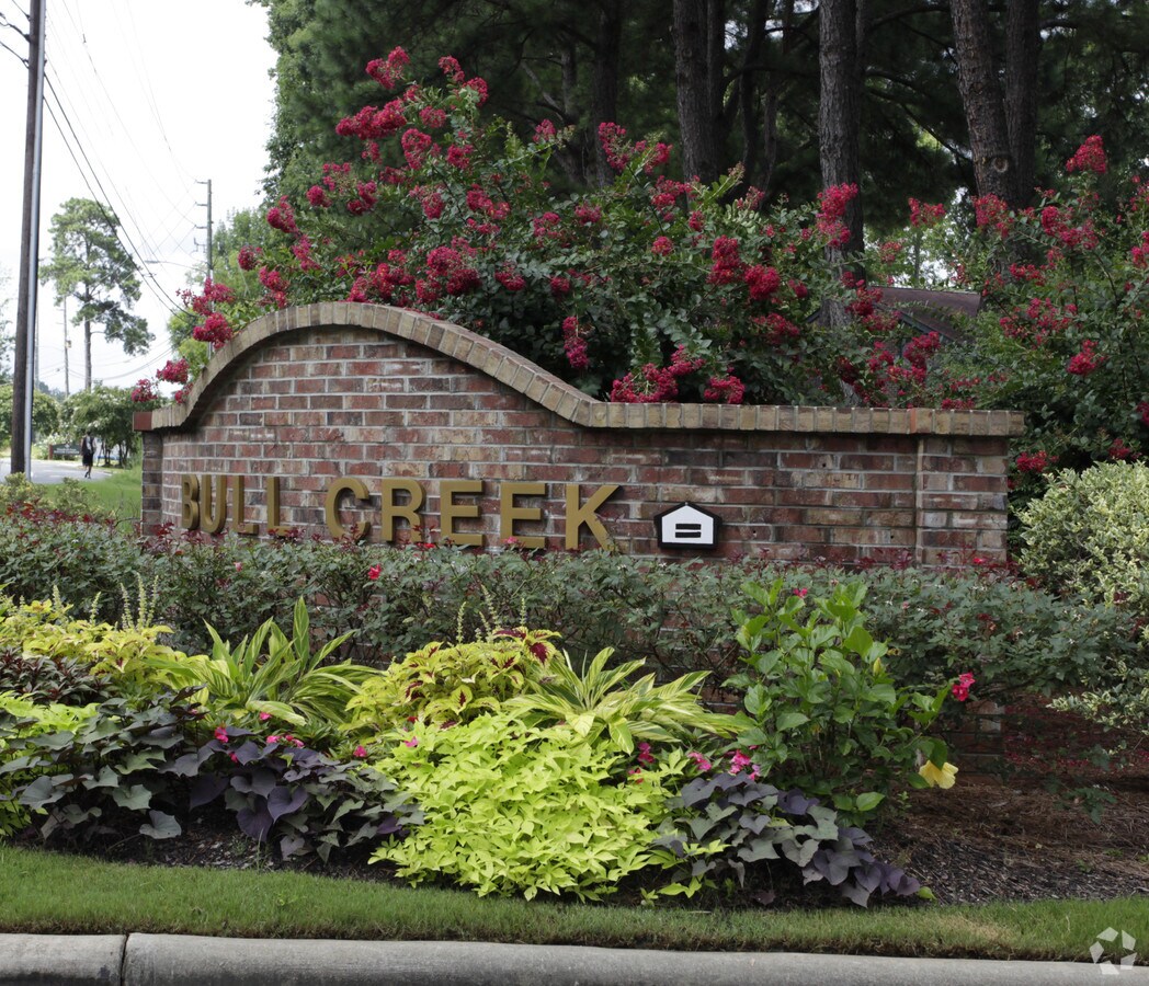 Photo - Bull Creek Apartments