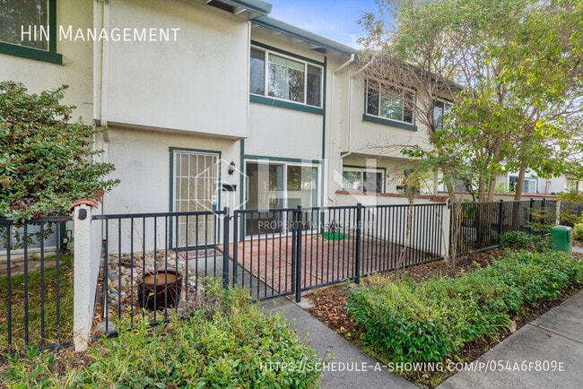 Photo - 4436 Viejo Way