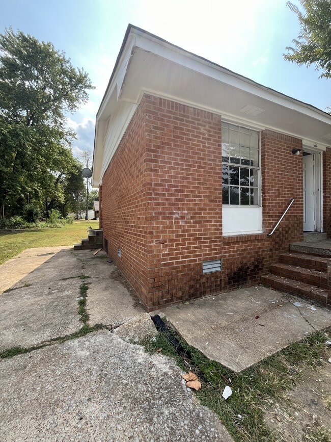 Building Photo - 606 Austin St Rental