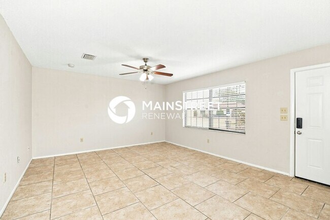 Photo - 3 Bedroom Pet-Friendly Home in Palm Bay, FL with Main Street Renewal