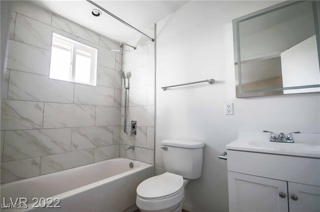 Photo - 2201 Fairfield Ave Unit 11