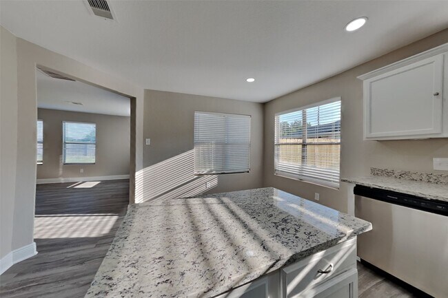 Photo - 20516 Hawkins Manor Ln