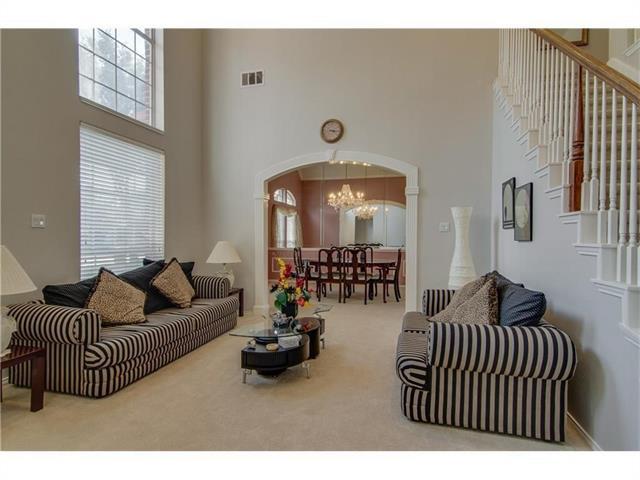 Photo - 3825 Cochran Dr