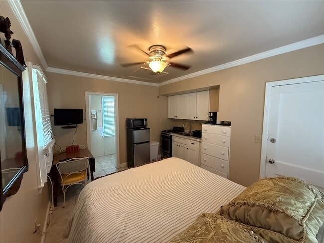 Photo - 1837 22nd Ave Unit B