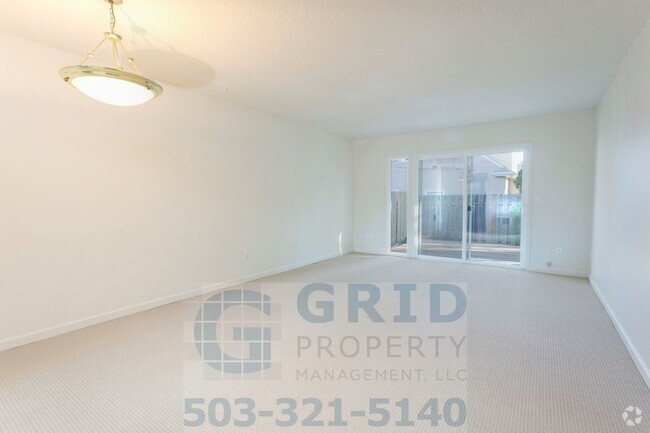 Building Photo - GPM475 - SE Woodward St (T2) Unit 2822 Rental