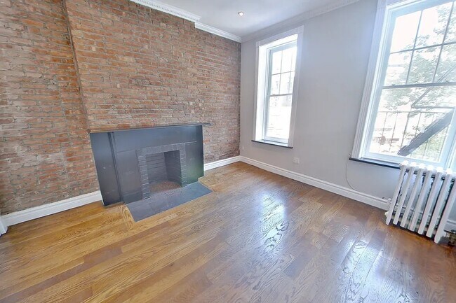 Photo - 53 Leroy St Unit 3A