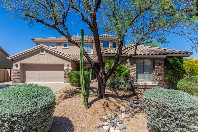 Building Photo - Stunning 5 Bedroom 3 Bath Two Story Home in Cave Creek! Gated Community & Private Pool