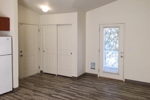 Center Pointe Apartments