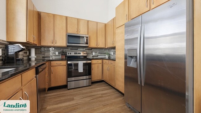 Photo - 1550 N Raleigh St Unidad W-126