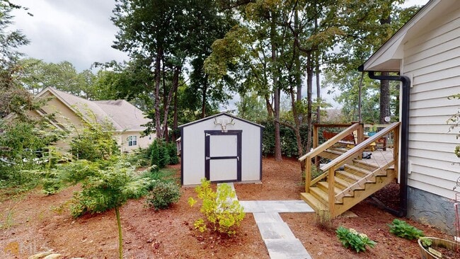Photo - 1137 Magnolia Dr