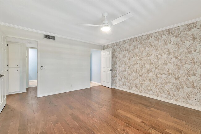 Photo - 8512 Tuscany Ave Unit 303