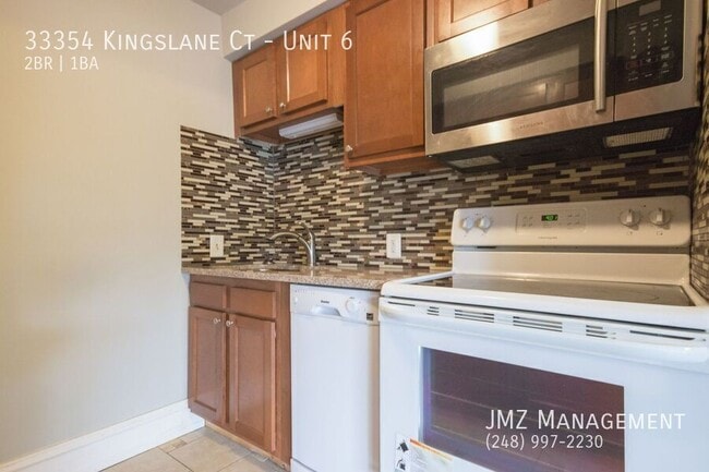 Building Photo - 33354 Kingslane Ct Unit 6