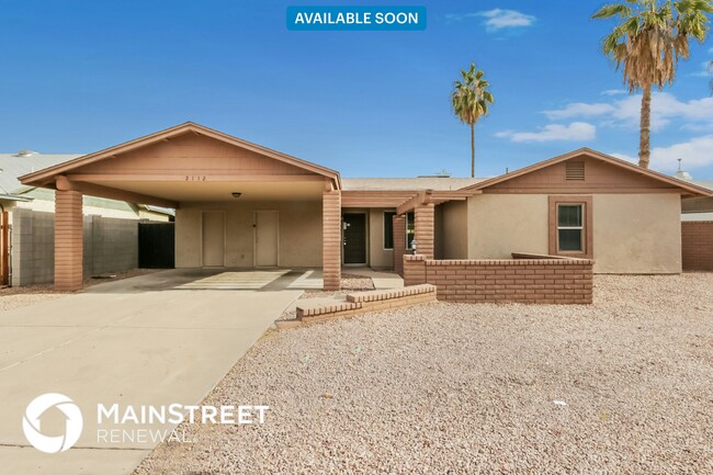 Photo - 2112 E Diamond Ave Casa